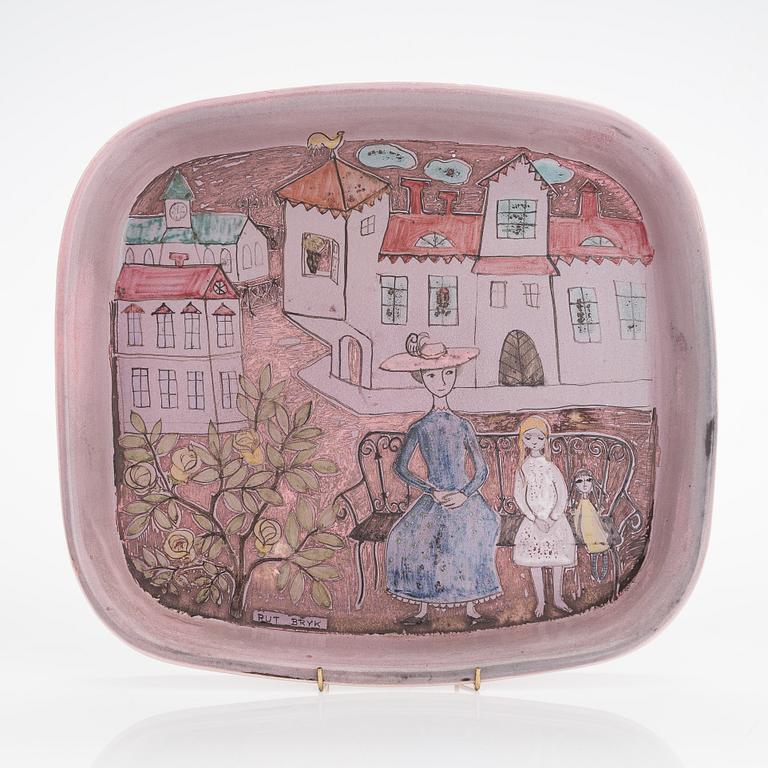 Rut Bryk, a ceramic dish signed Rut Bryk and a tergo Bryk Arabia.