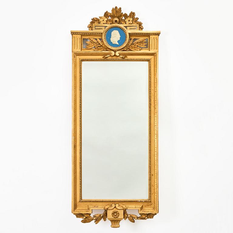 A Gustavian giltwoos mirror by J. Åkerblad (master in Stockholm 1758-99).