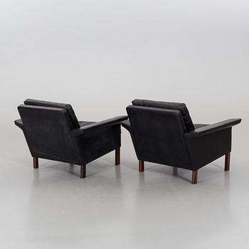 FÅTÖLJER, ETT PAR, 1960/70-tal.
Cites-intyg.