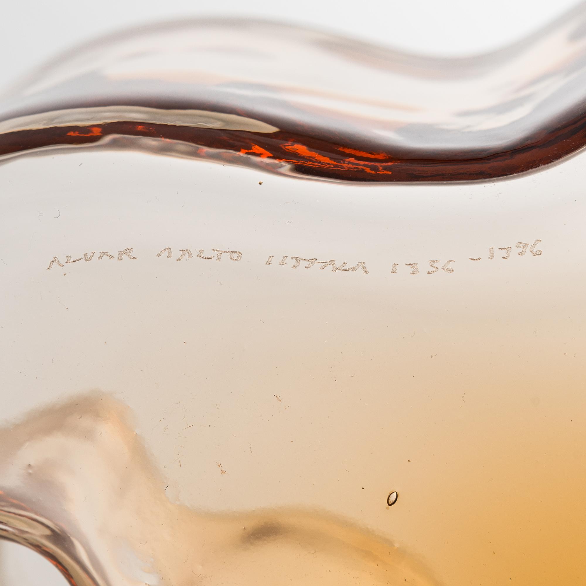 Alvar Aalto, vas, "3030", signerad Alvar Aalto Iittala 1936-1996.