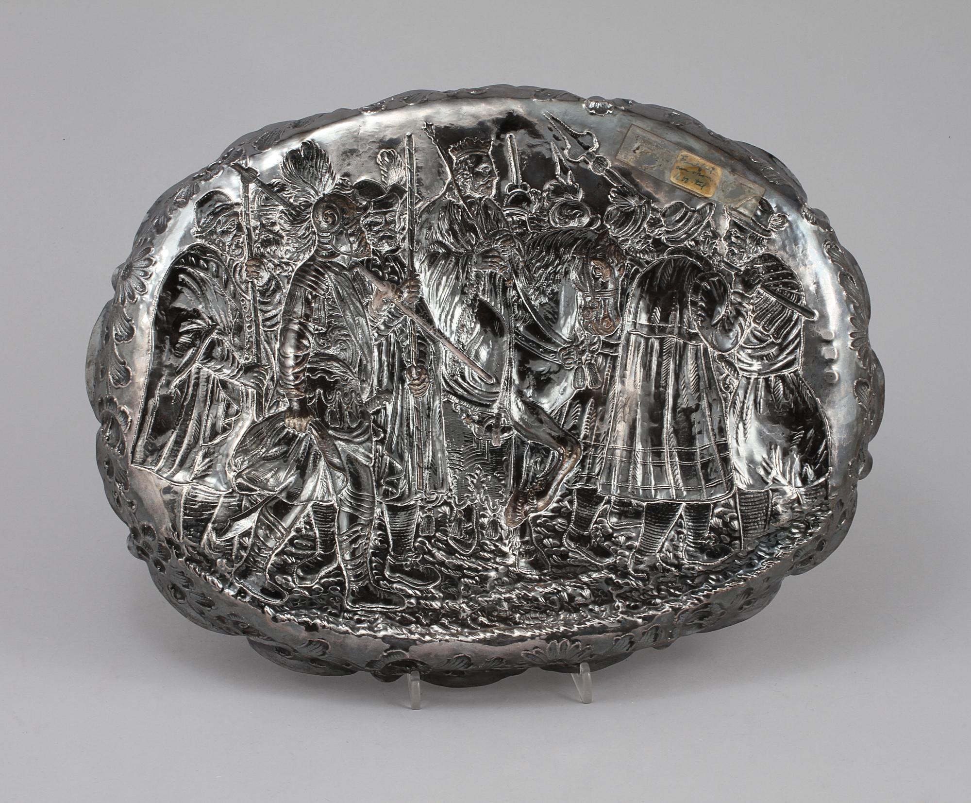PRESENTERFAT, silver, barockstil, sannolikt 1800-tal, vikt 457 gram.