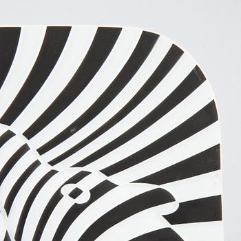 VICTOR VASARELY, a porcelian dish for Rosenthal, signd and numbered 916/3000.