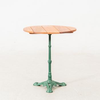 Trädgårdsbord 1900-talets andra hälft.