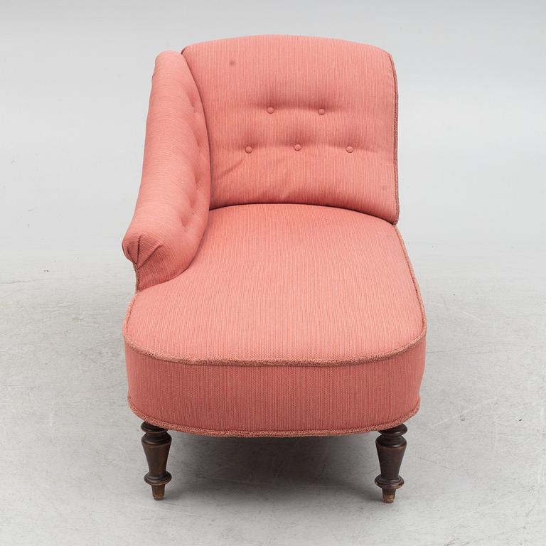 Chaise longue/daybed, late 19th century.