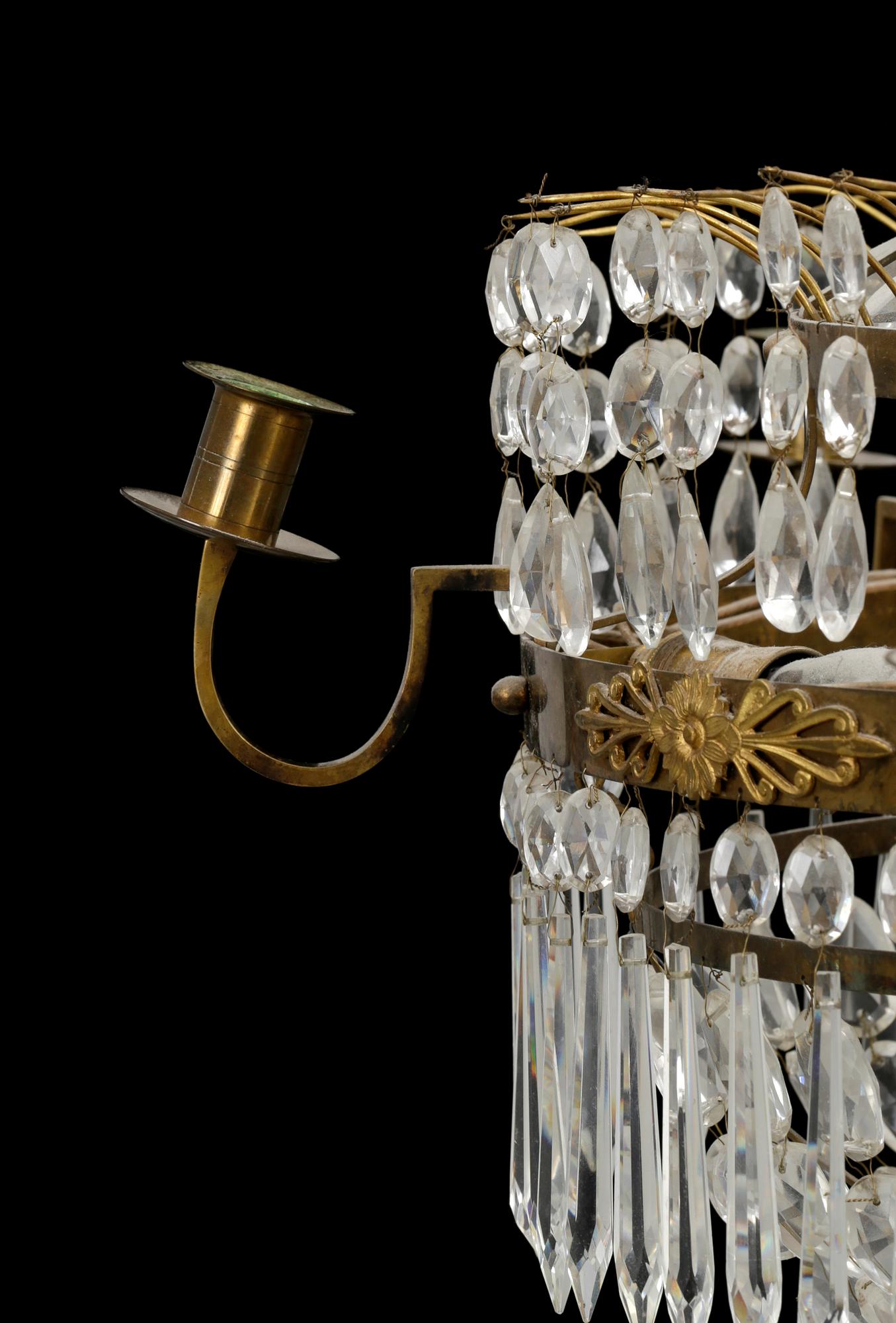 LJUSKRONA, gustaviansk stil, 1800-tal. Höjd ca 85cm.