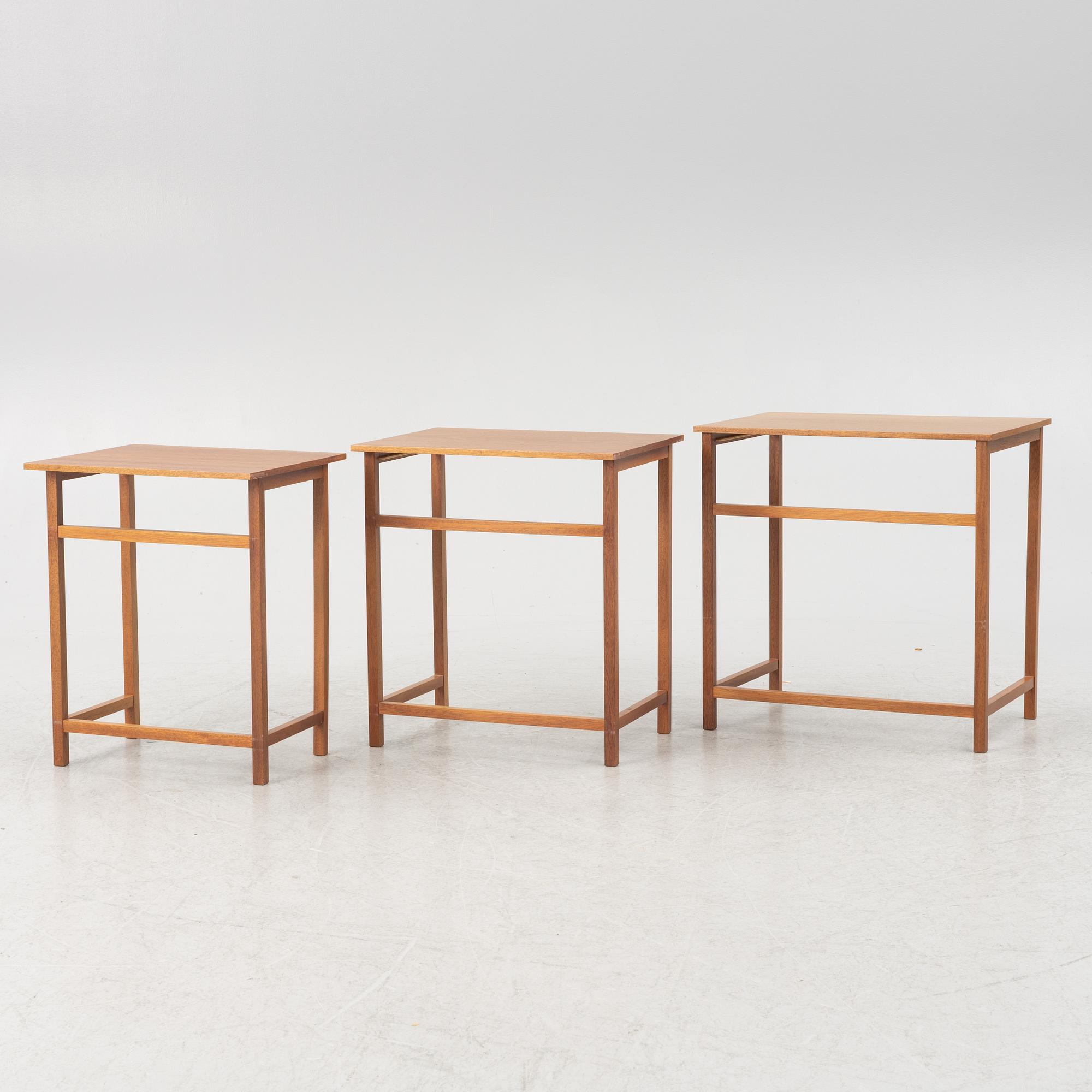 Josef Frank, satsbord, 3 delar, modell 618, Firma Svenskt Tenn, före 1985.