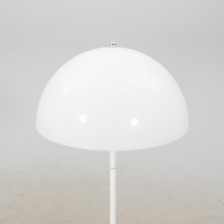 Verner Panton, golvlampa, "Panthella", Louis Poulsen.