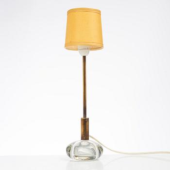 Arvid Böhlmarks Lampfabrik, a table lamp, model 15696, Stockholm, 1940s-50s.