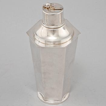 SHAKER, FAT samt 4 COCKTAILGLAS, nysilver, 1900-talets andra kvartal.