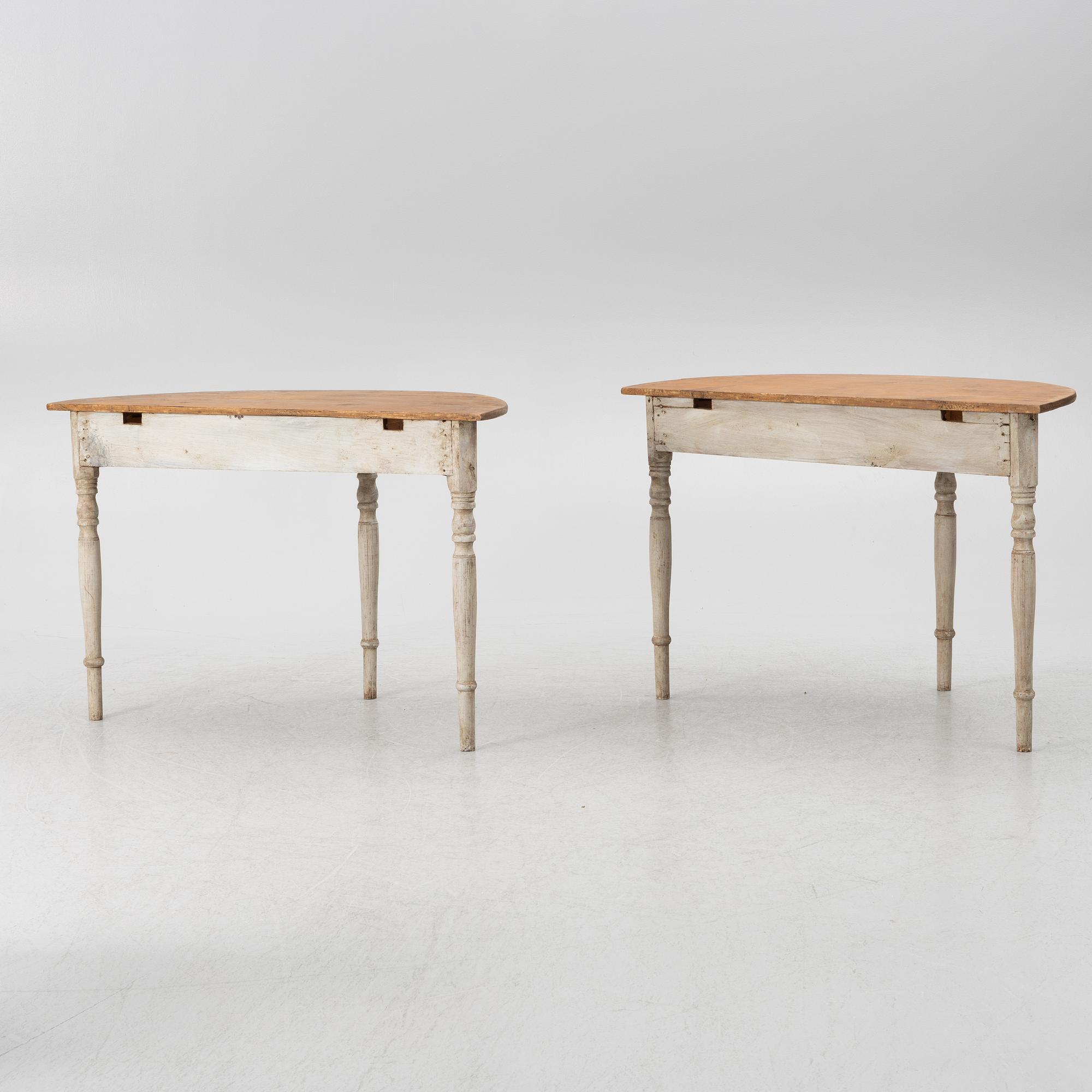 Väggbord, ett par, 1800-talets mitt.