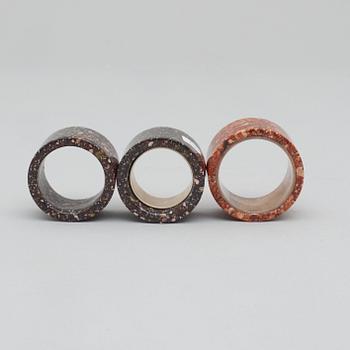 Three Swedish porphyry 20th century napkin rings.
