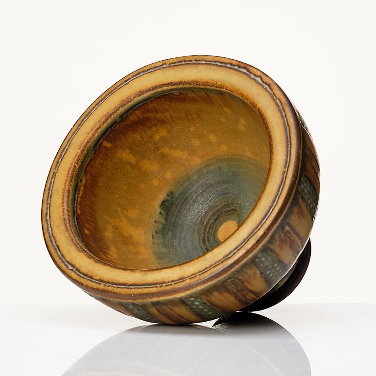 Wilhelm Kåge, a stoneware 'Farsta' bowl, Gustavsberg Studio, Sweden 1959.