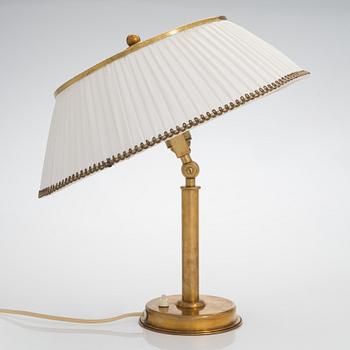 Eino Schroderus, pöytävalaisin, Taidetakomo Koru, Helsinki, 1900-luvun alku.