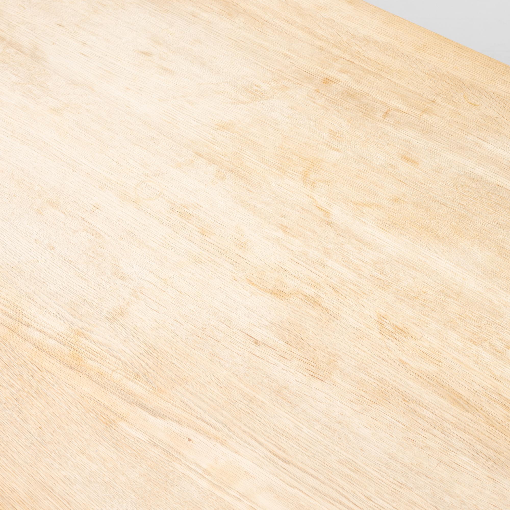 Hans J. Wegner, Matbord, "CH327", Tranekær furniture A/S, 2005.