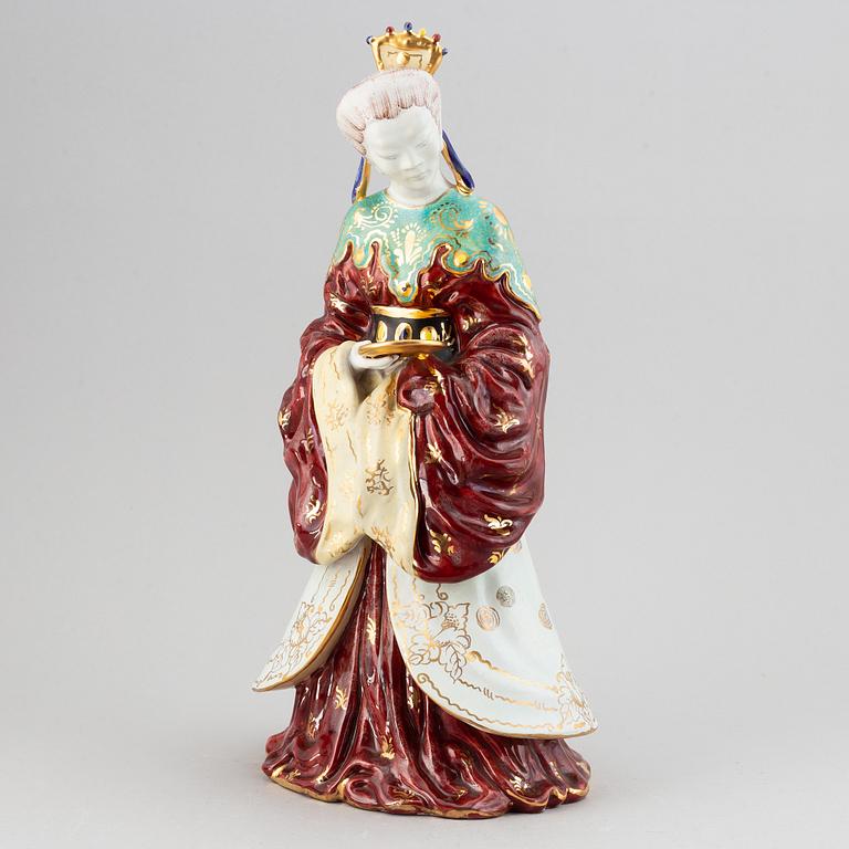 Eugenio Pattarino, a glazed ceramic sculpture of a Chinese lady, Italy, mid 20th century.