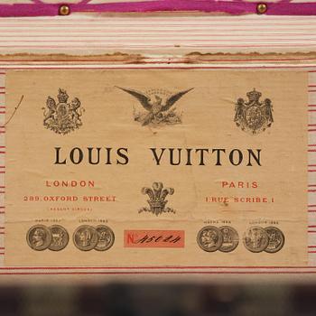 Louis Vuitton suitcase, late 19th century.