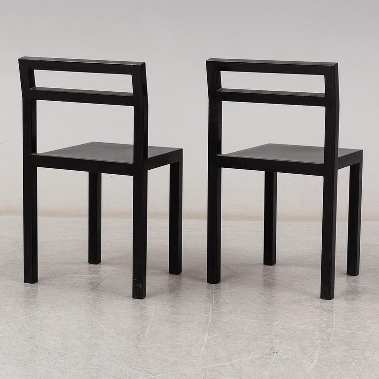 BORIS BERLIN/POUL CHRISTIANSEN, bord med två stolar, "Non", Komplot design, Källemo.