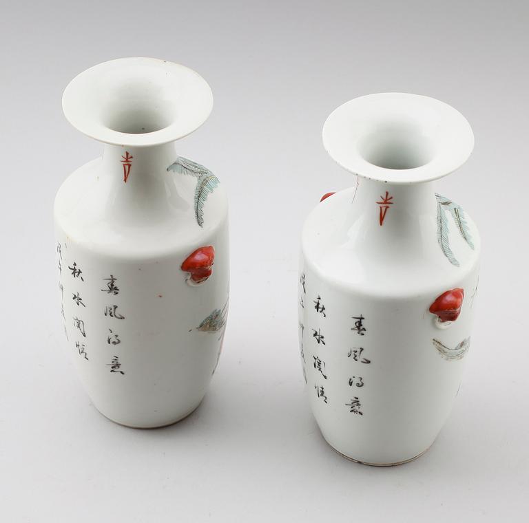 VASER, 1 par, porslin, Kina, 1800-tal.