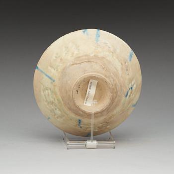 SKÅL. Diameter 19 cm. Iran, Keshan 1100-talets andra hälft.