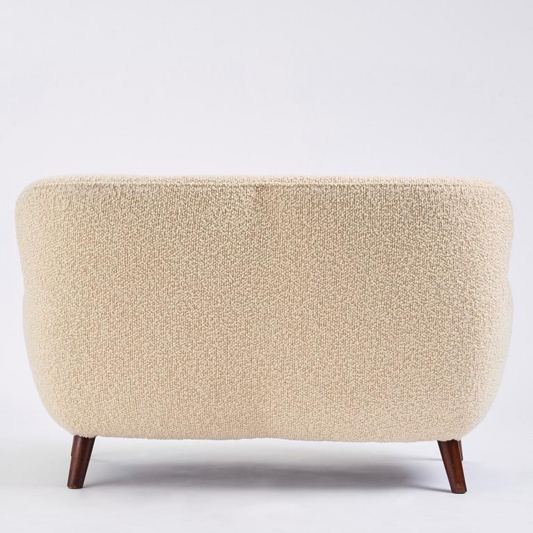 Frits Schlegel, a "Love seat" sofa, Fritz Hansen, Denmark, 1940-50s.