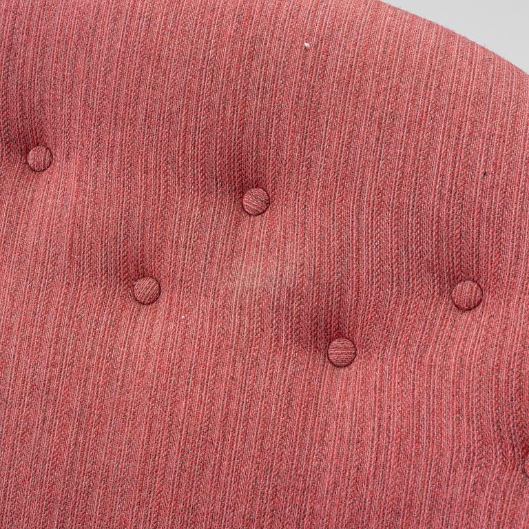 Kerstin Hörlin-Holmquist, A sofa, “Paradiset”, from NK’s Trivia series, second half of the 20th century.