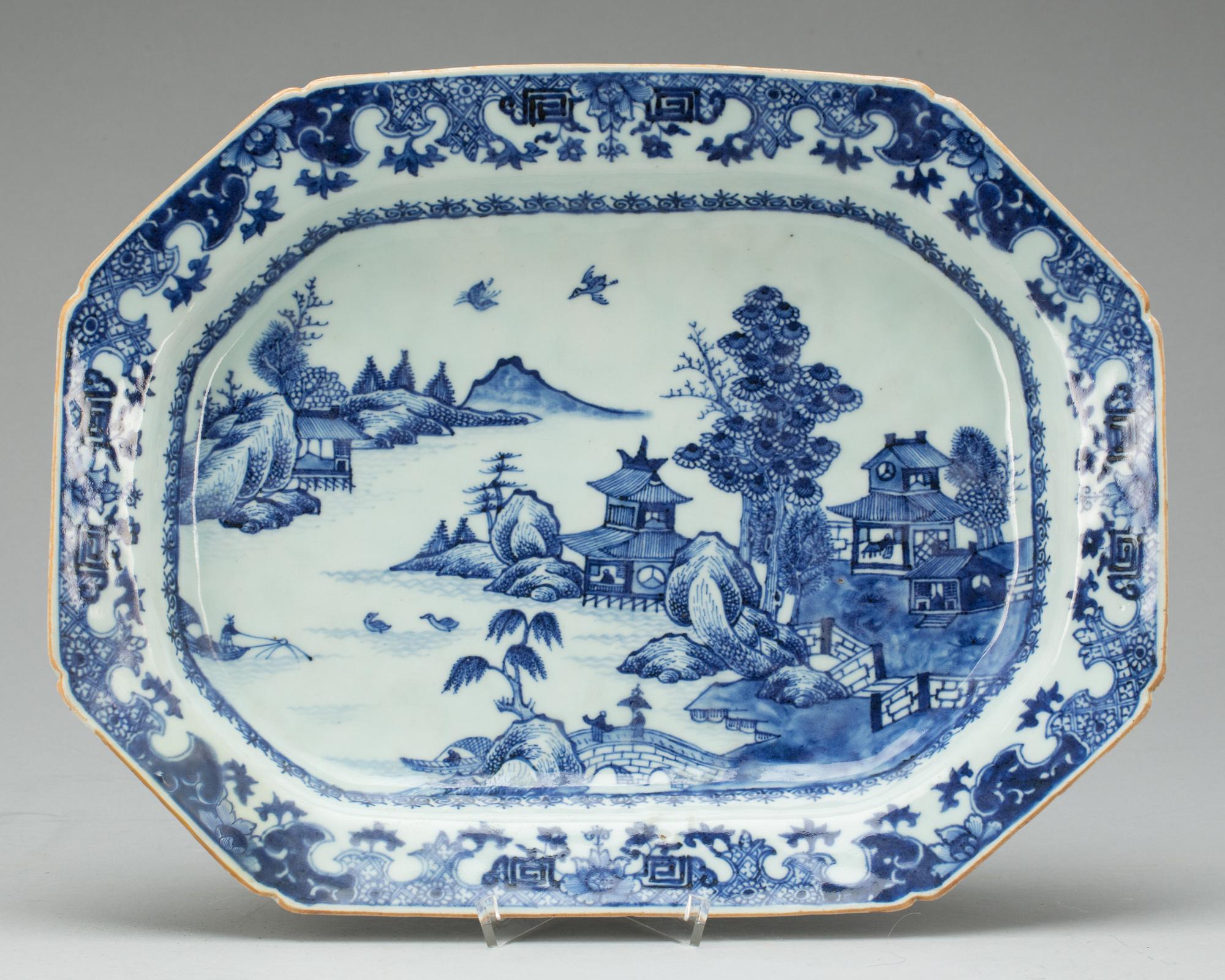 FAT, porslin, Kina, Qianlong 1736-1795.