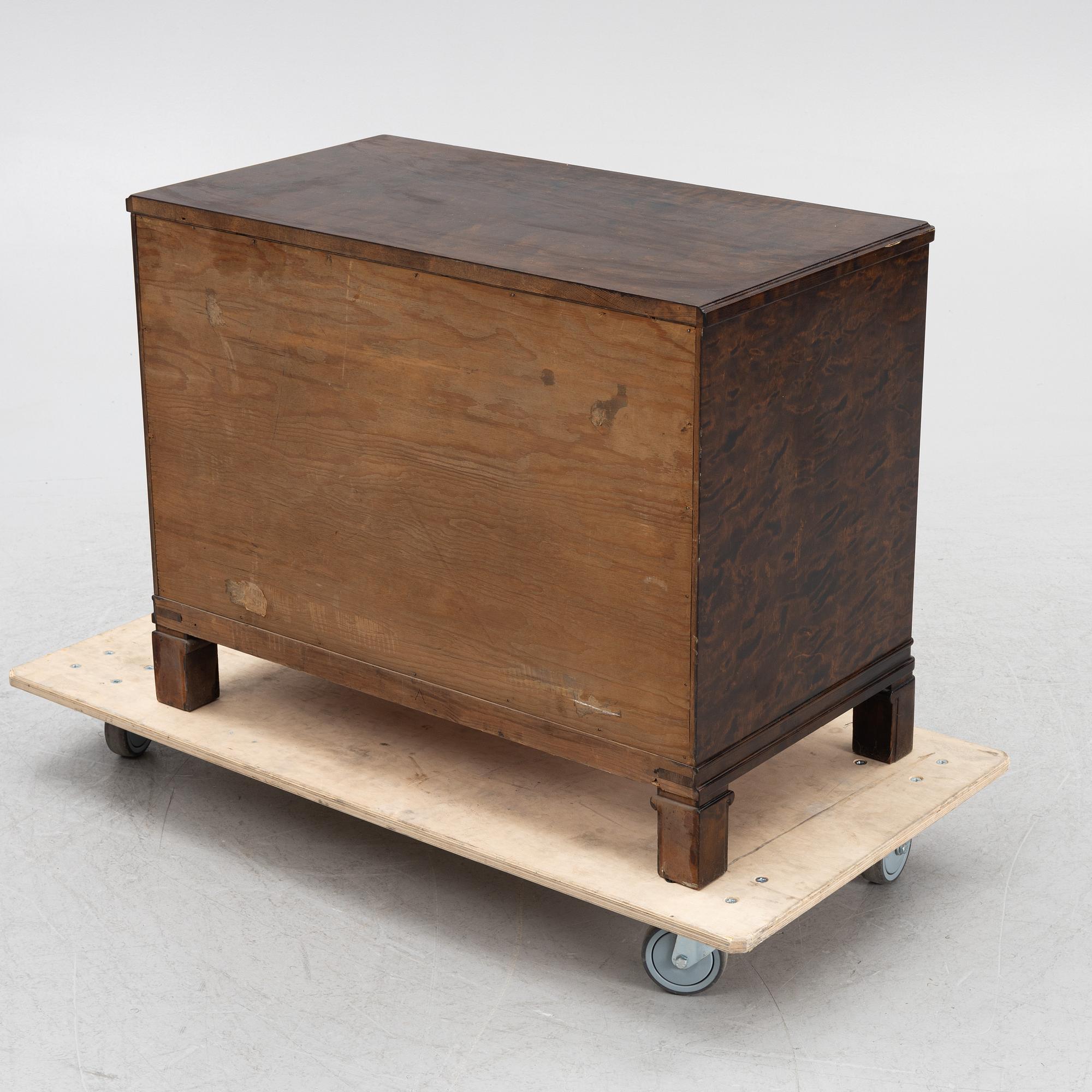 A Swedish Grace cabinet, 1920s.