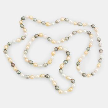 A cultured South Sea pearl necklace.