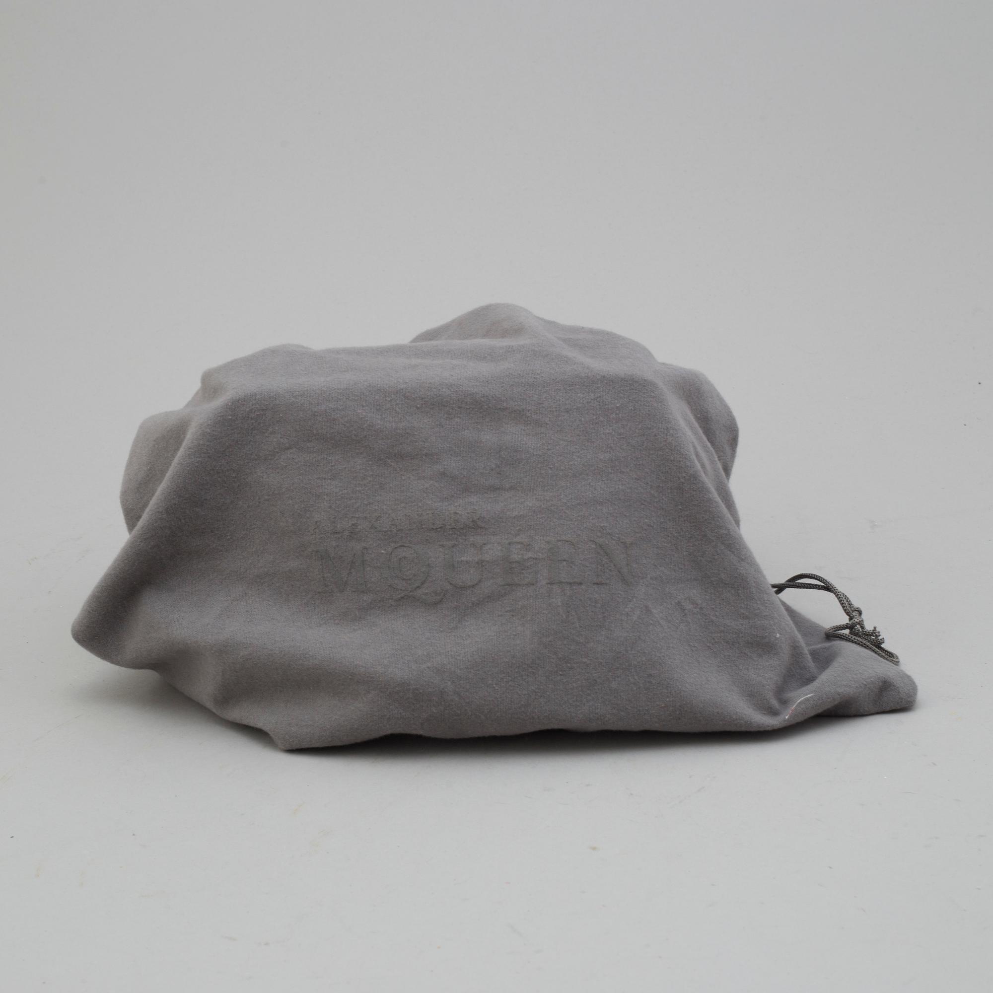 ALEXANDER MCQUEEN, 'Mini Skull Padlock Satchel Bag'.