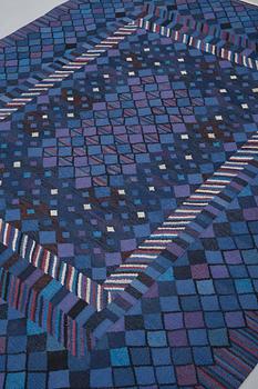 Ann-Mari Lindbom, gift Forsberg, A CARPET, "Tobias", flat weave, ca 259 x 204,5 cm, signed AB MMF AMF.