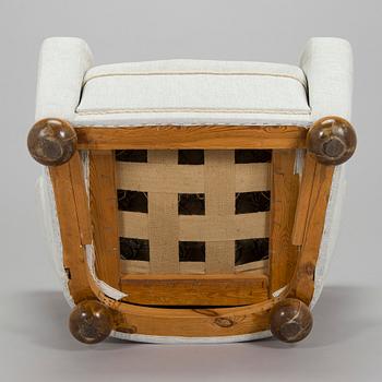Märta Blomstedt, an 'Aulanko-model' armchair. Designed in 1939.