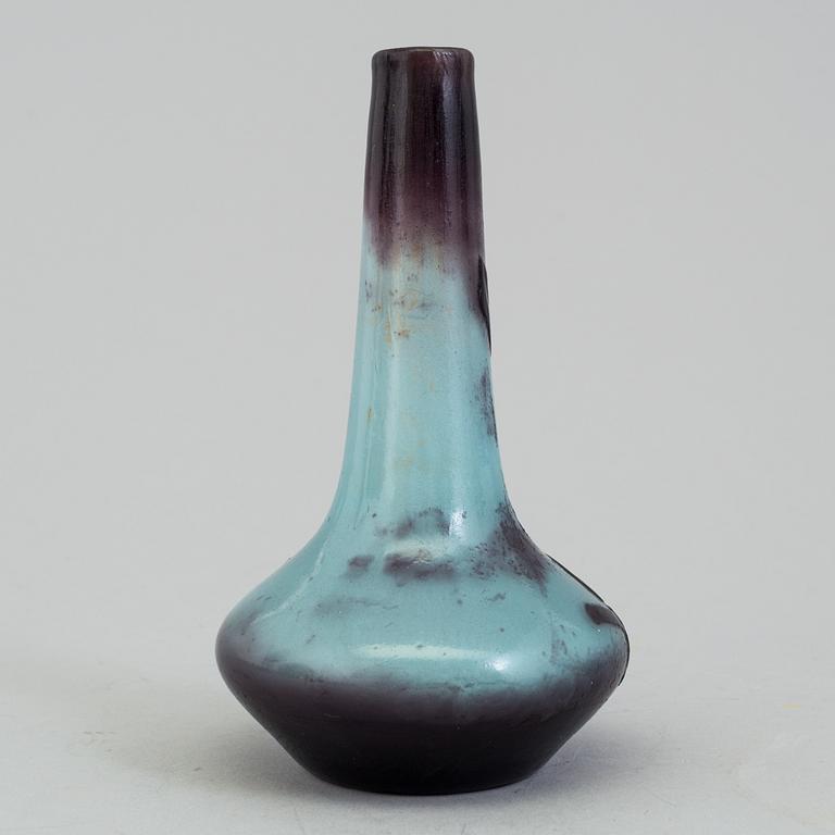 A Muller Croismare Art Nouveau cameo glass vase, Nancy, France.