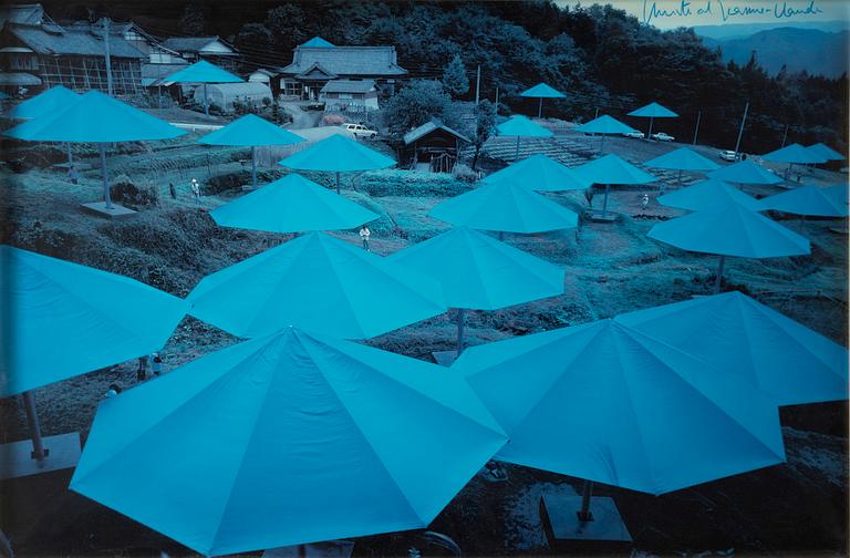 Christo & Jeanne-Claude, "The Umbrellas, Japan-USA".