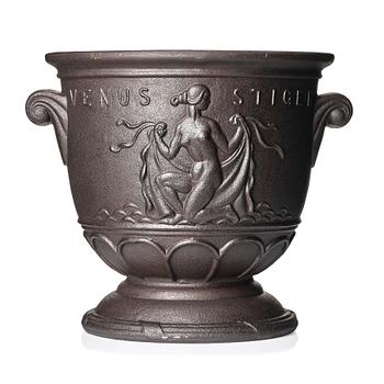 223. Ivar Johnsson, a "Venus" cast iron urn, Näfveqvarns bruk, Swedish Grace.