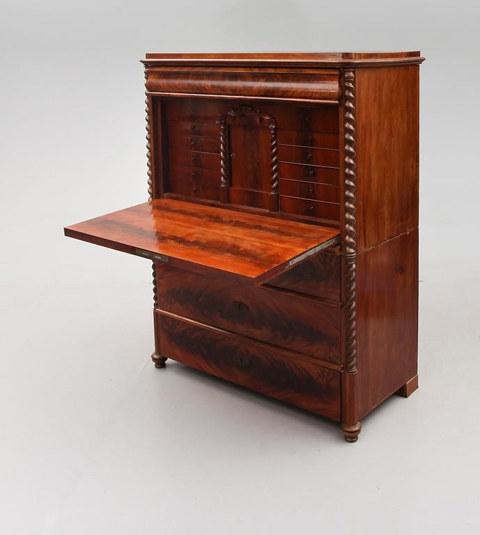 CHIFFONJÉ, senempire, 1800-talets mitt.