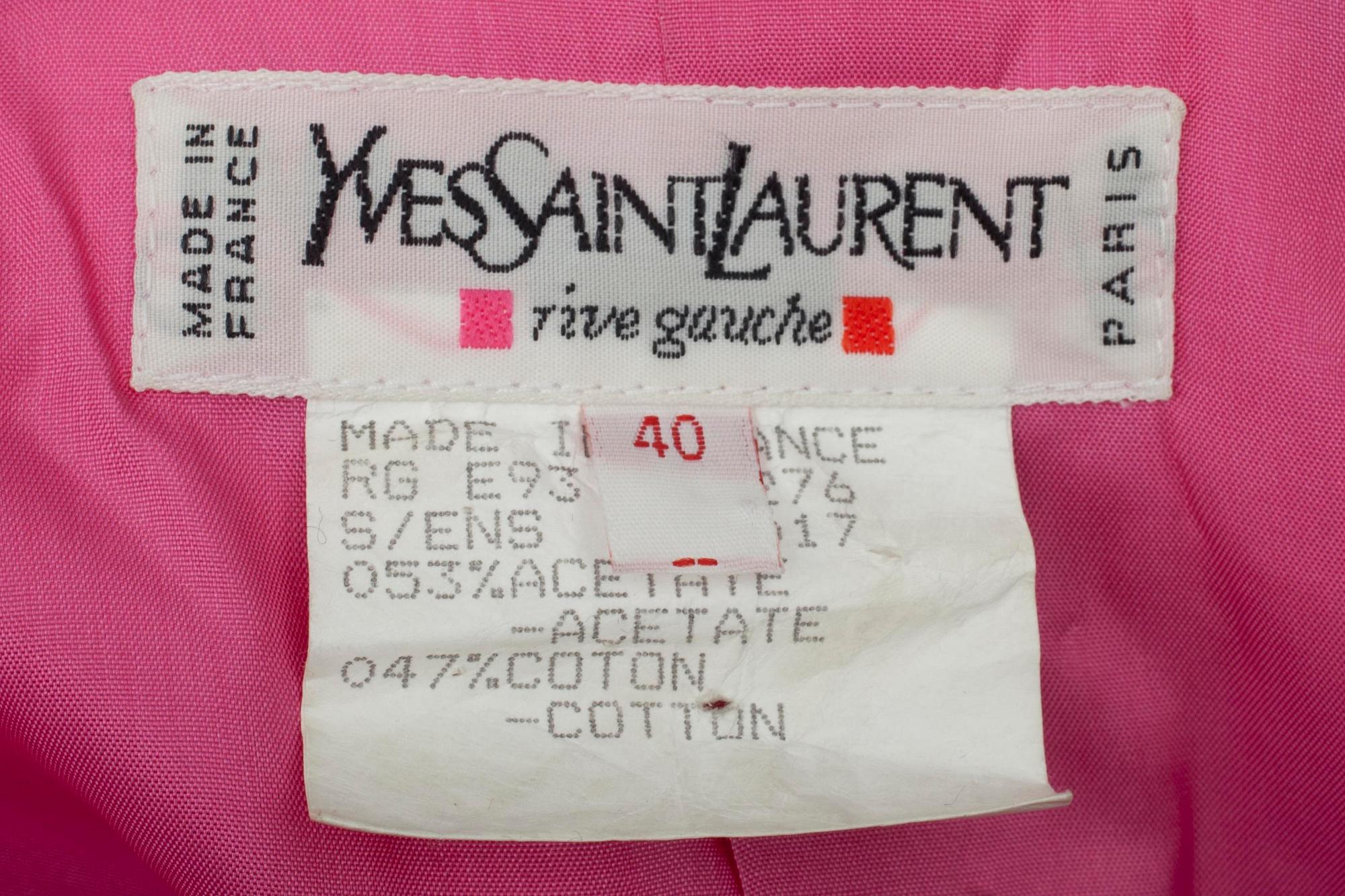 KAVAJ, Yves Saint Laurent.