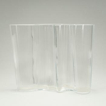 VAS, glas, Alvar Aalto, Iittala, Finland. 1900-tal.