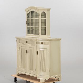 A GUSTAVIAN STYLE CABINET, 20th century.