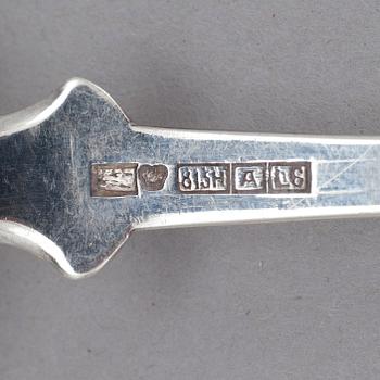 EFTERRÄTTSSKEDAR, 12 st, silver, "Musslan", Kultakeskus, Tavastehus 1948. Tot. vikt 354 g.