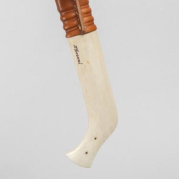 Ingvar Svonni, a reindeer antler knife, signed.