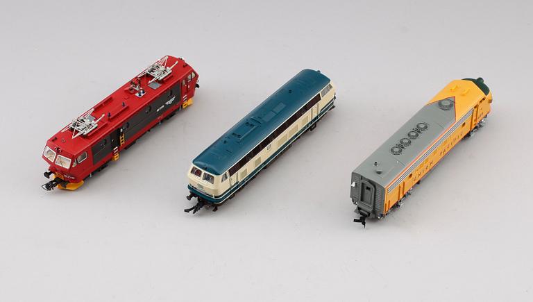 SAMLING MODELLTÅG, 4 delar, Roco, Österrike.