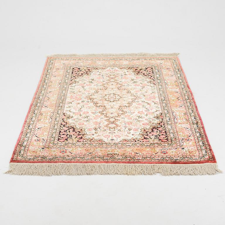 Matto, Persia. Ghom. Noin 150 x 100 cm.