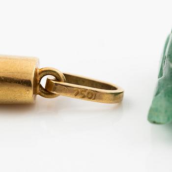 Pendants, 2 pcs, 18K gold and gilt metal with aventurine quartz and possibly jade.