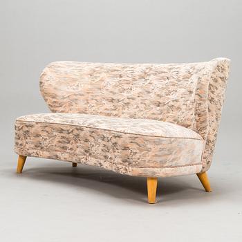 A mid-20th-century  sofa.