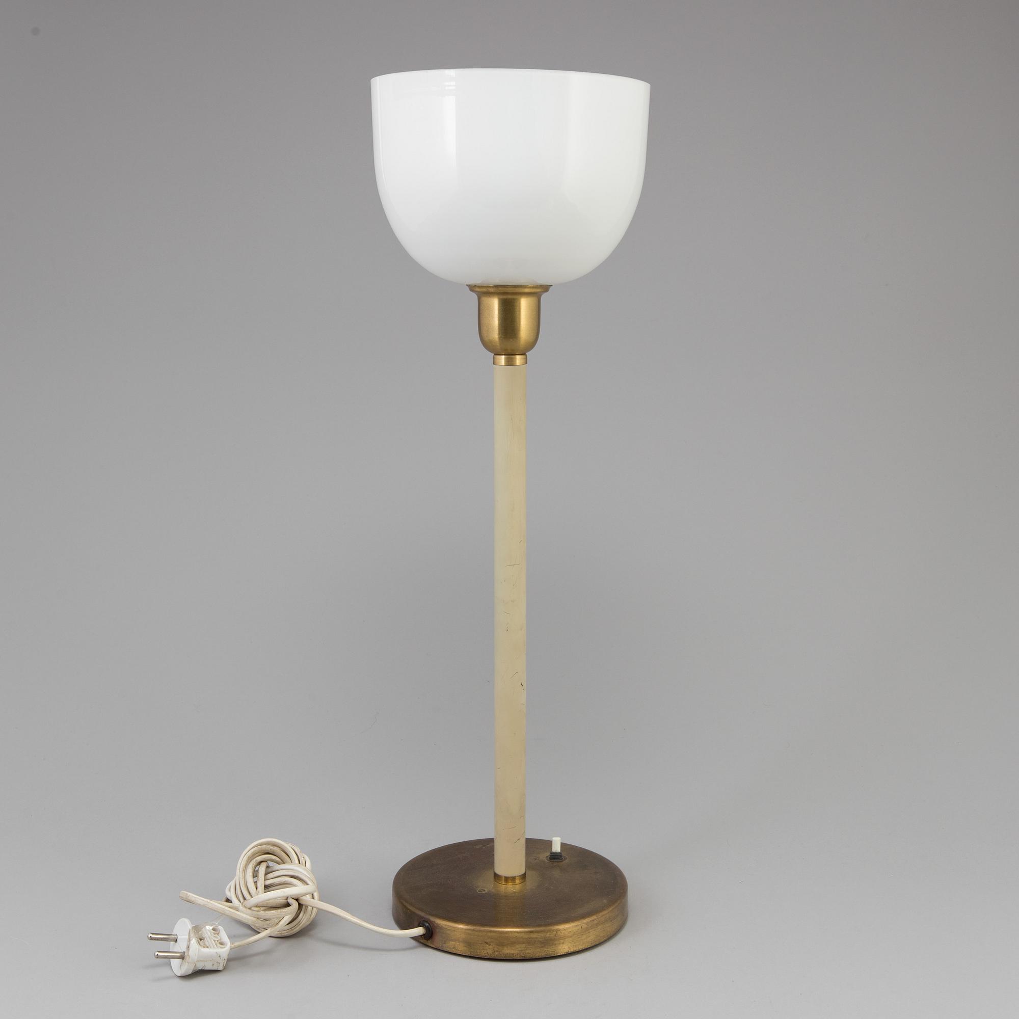 BORDSLAMPA. Asea Skandia. 1900-talets mitt.