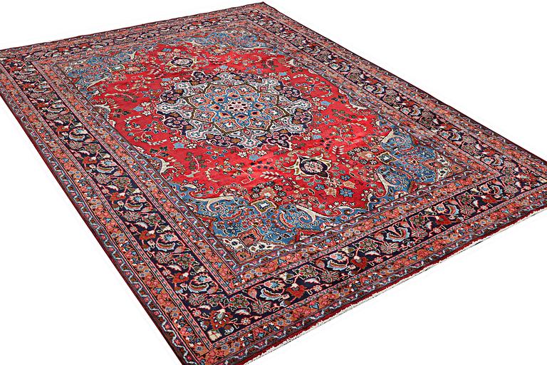 A Sabzewar carpet, c. 331 x 243 cm.