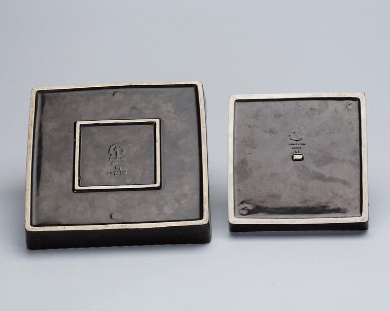 FAT, 2 st, "Domino", Stig Lindberg, Gustavsberg.