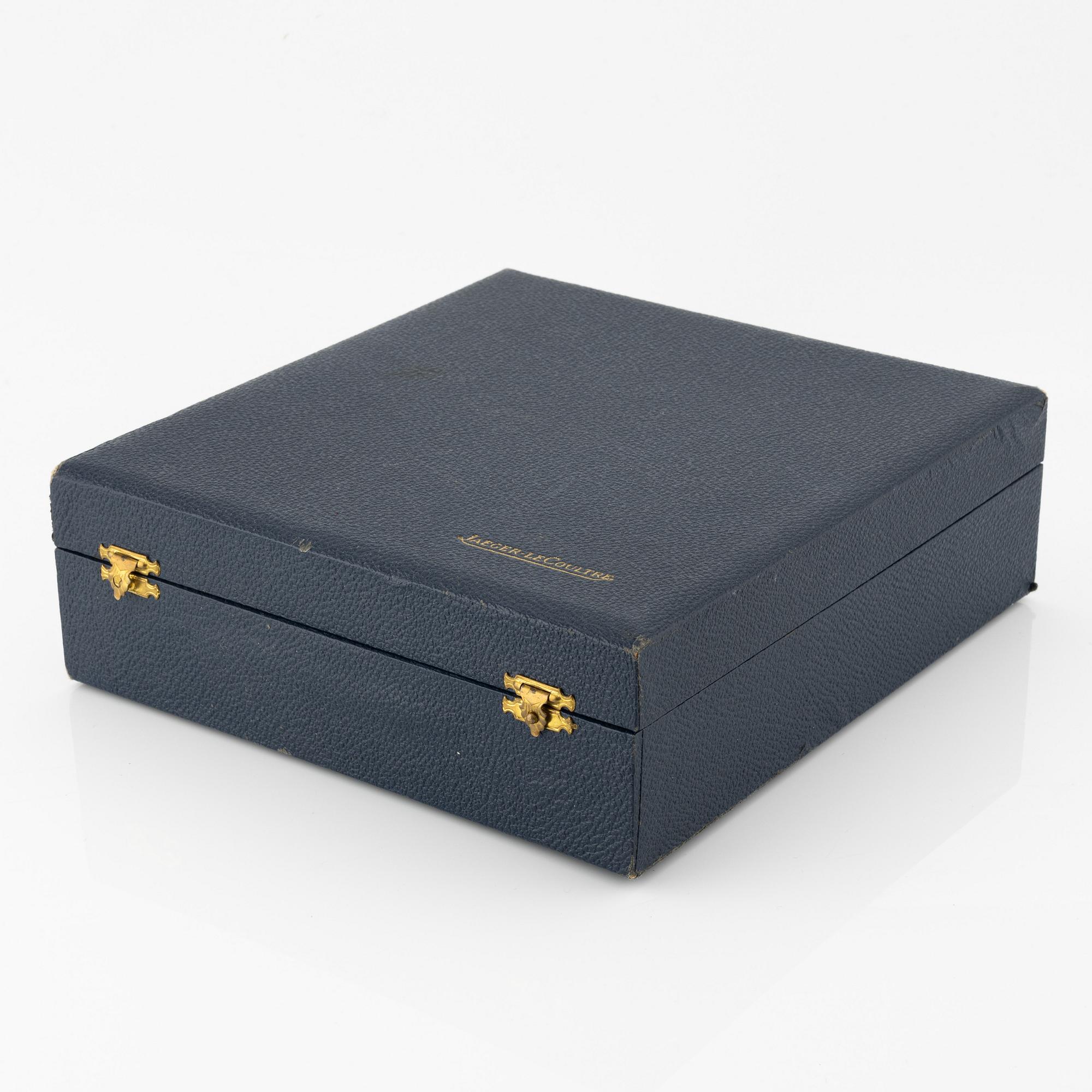Jaeger-LeCoultre, bordsur, 19 x 5 x 21 cm.