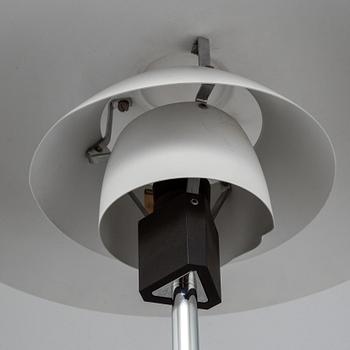 POUL HENNINGSEN, bordslampa, "PH-4/3", Louis Poulsen, Danmark, 1900-talets slut.