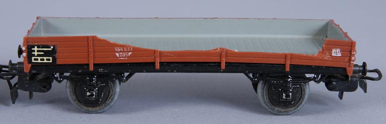 PARTI TÅGDELAR, ca 64 delar. Märklin, Tyskland.